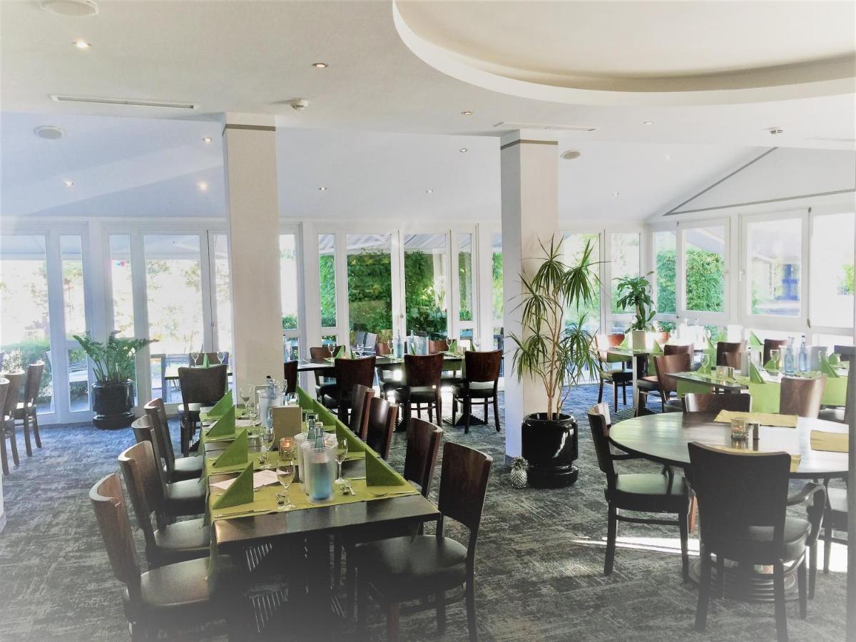 Hotel Ambiente Walldorf Walldorf  Exterior foto